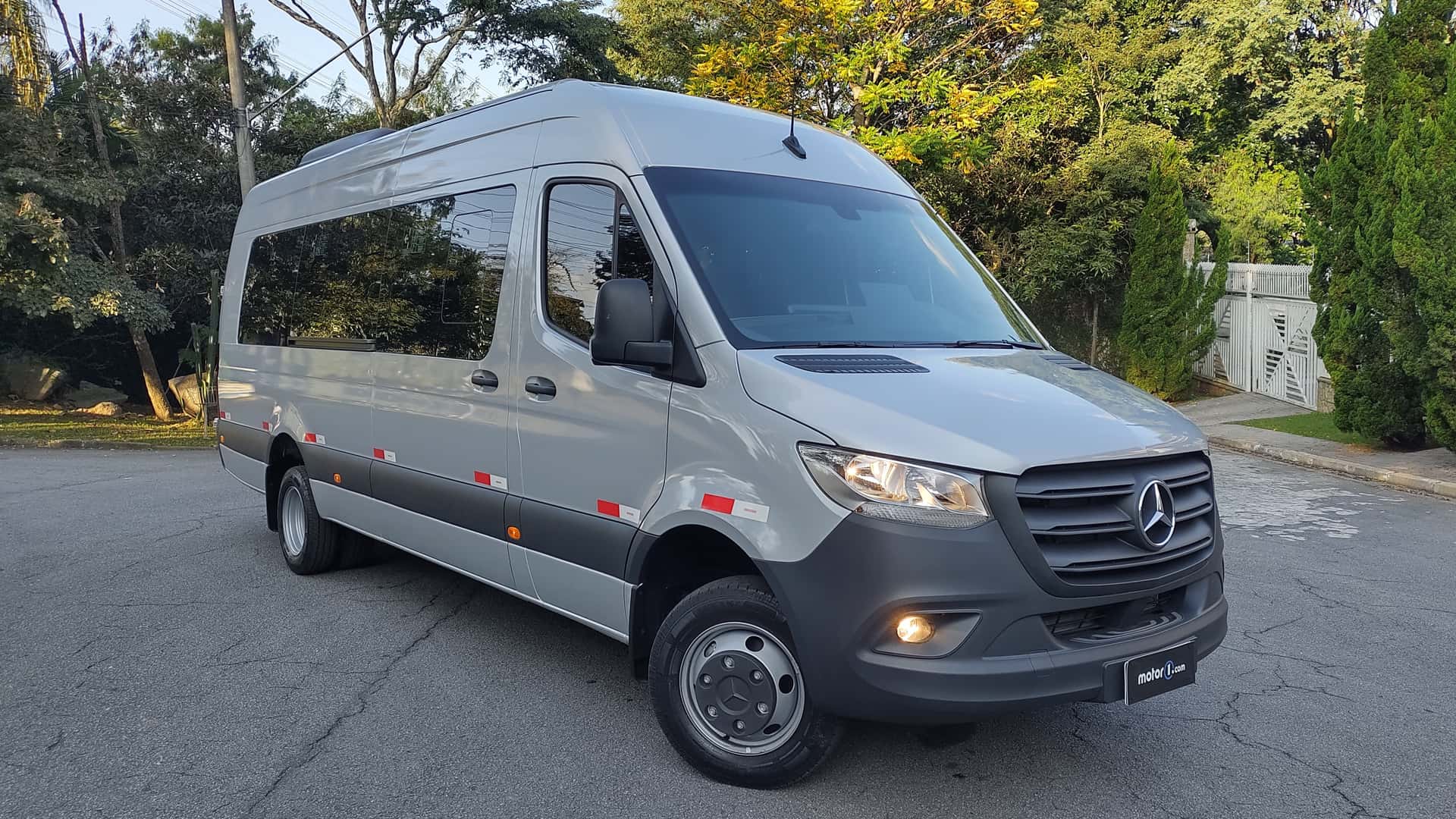 Tenho uma van, tem seguro?